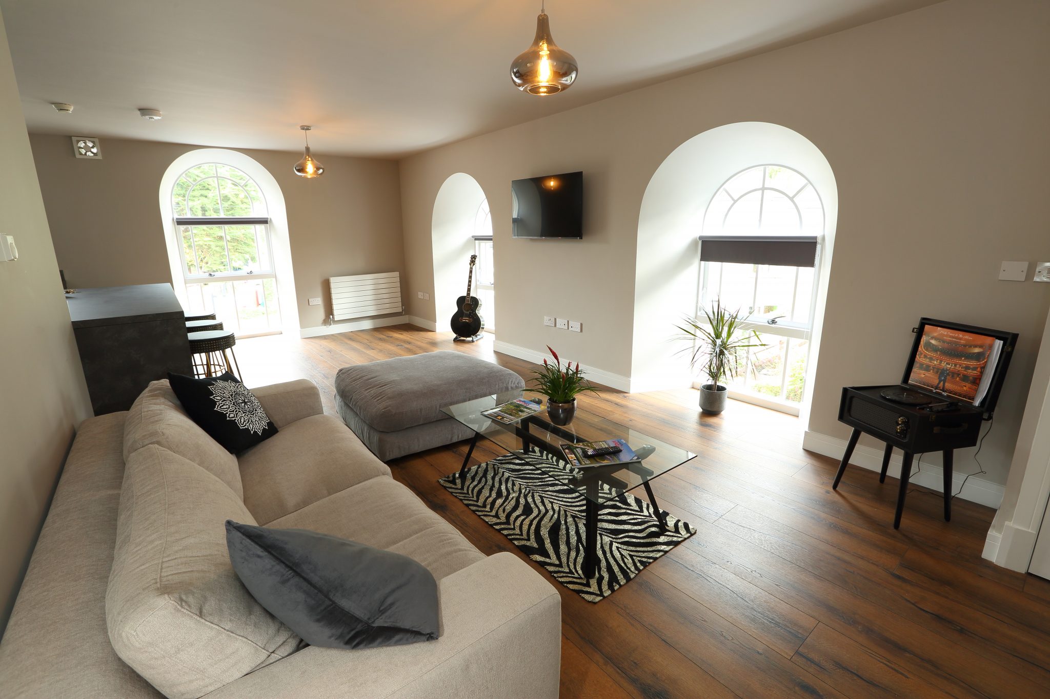 Dyserth Waterfalls Luxury apartments in the village of Dyserth